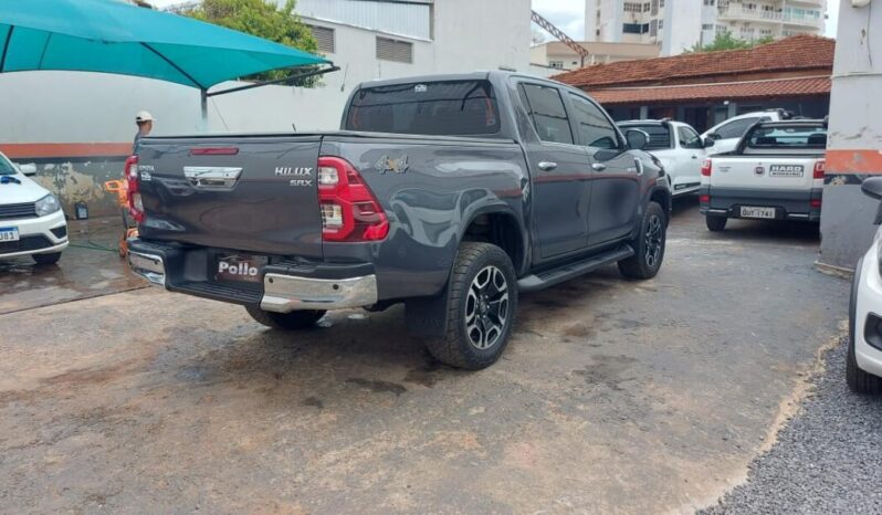 Toyota Hilux  2.8 SRX full