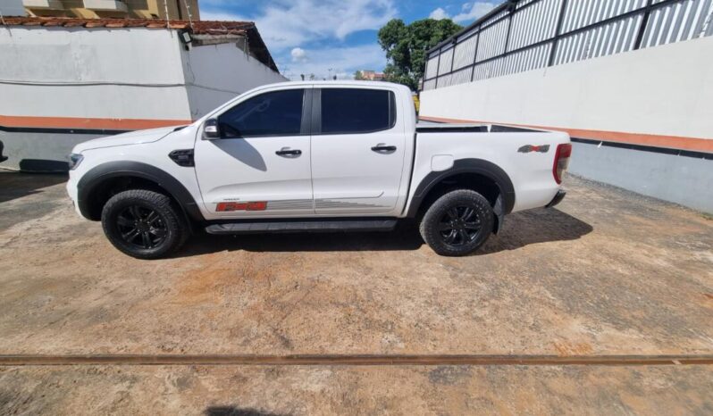 Ford Ranger  3.2 FX4 full