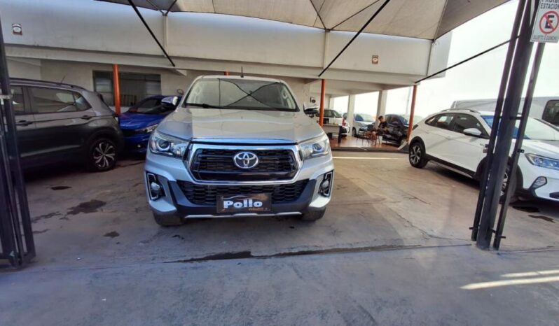 Toyota Hilux  2.8 SRX full