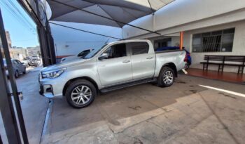 Toyota Hilux  2.8 SRX full