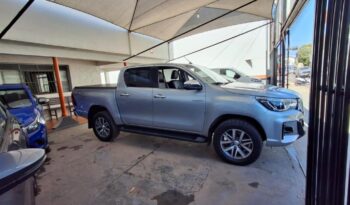 Toyota Hilux  2.8 SRX full